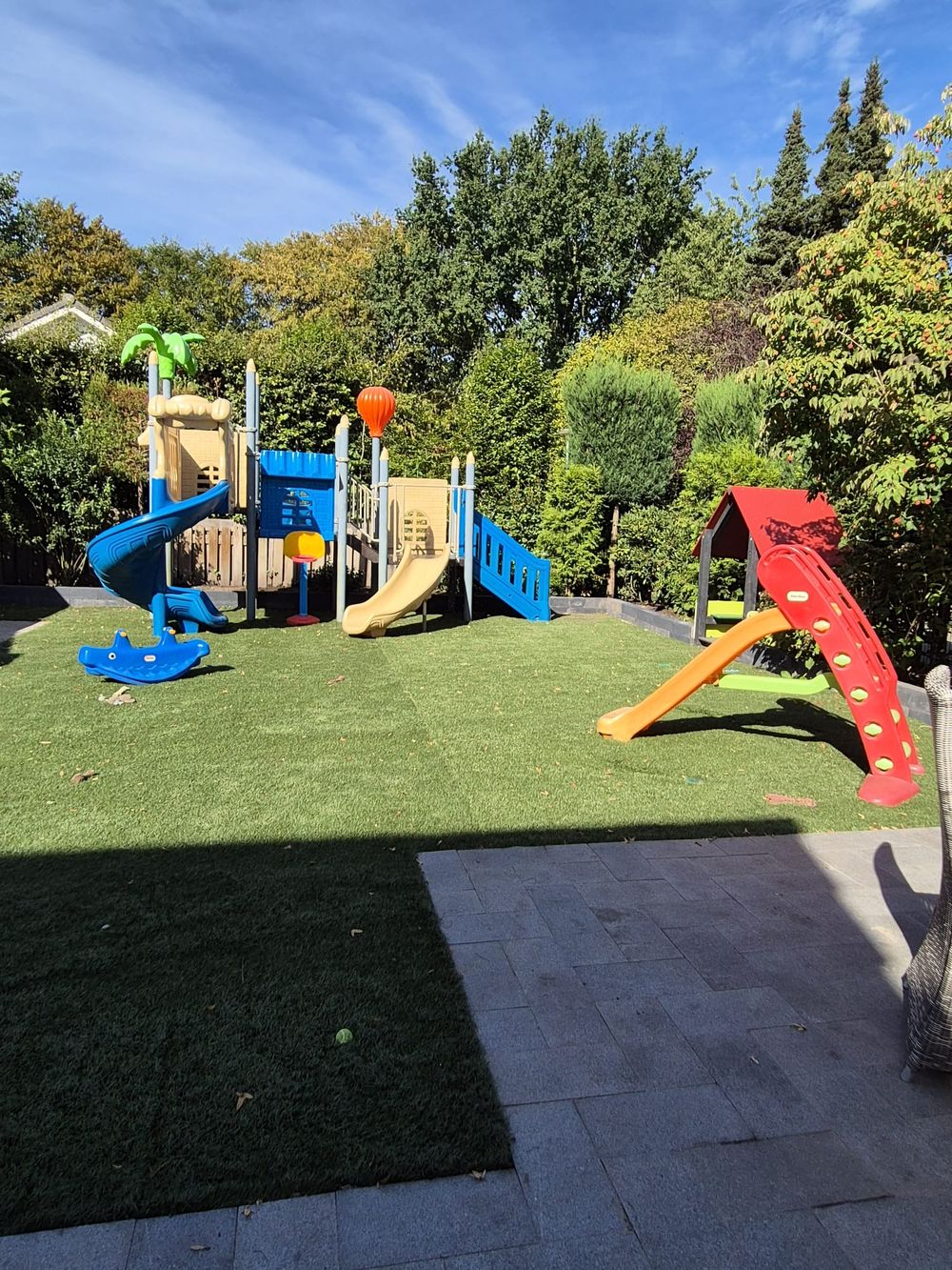 De speeltuin in de tuin